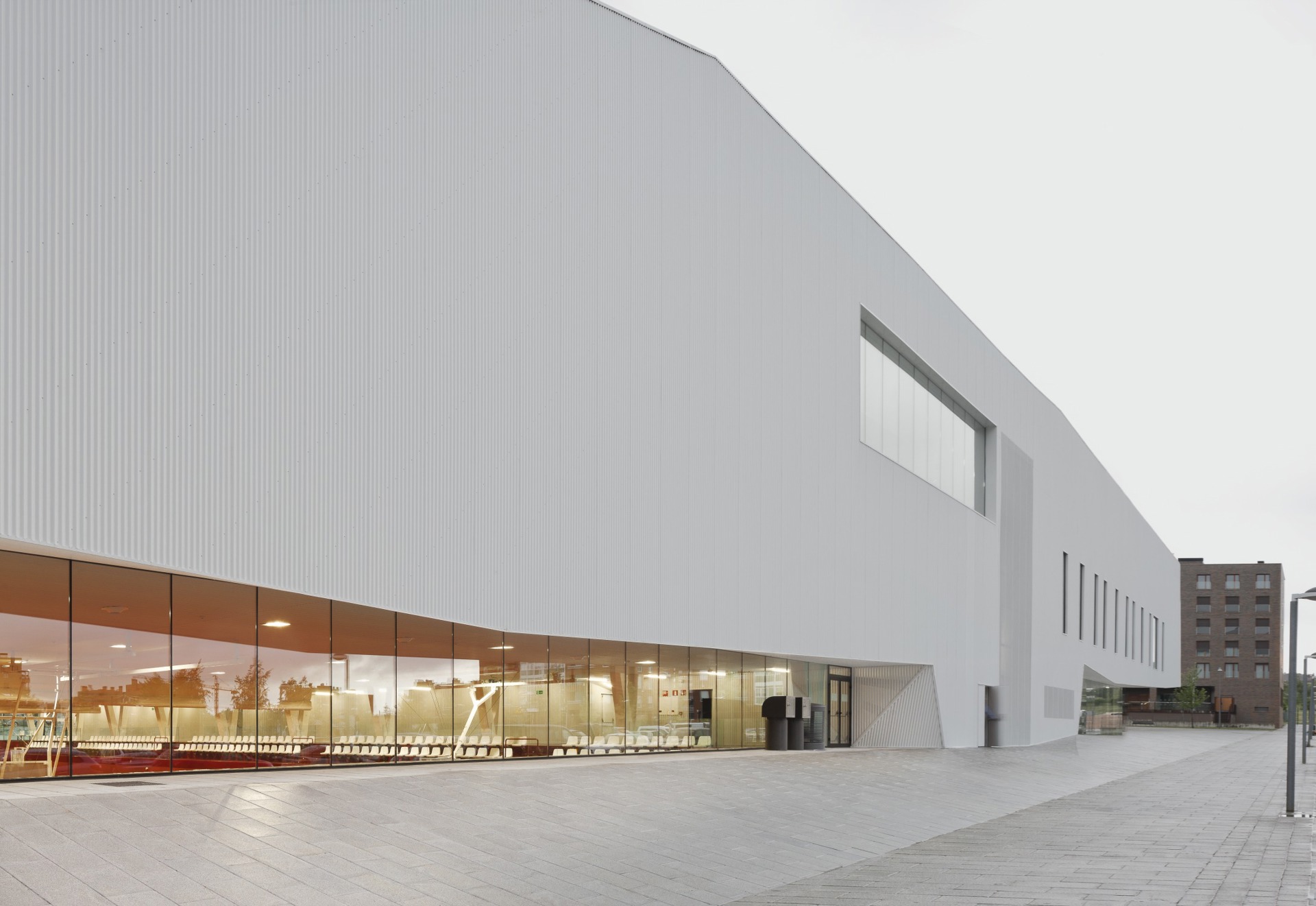  Centro Cívico Salburua