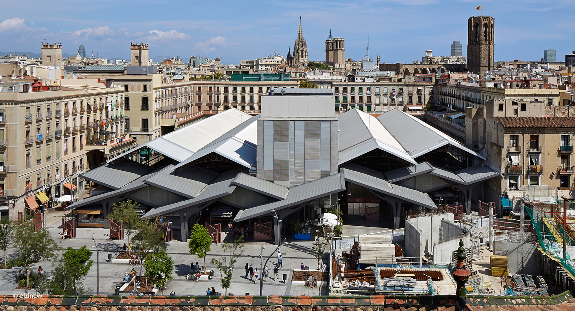  Fachada posterior del mercado de La Boqueria de Barcelona