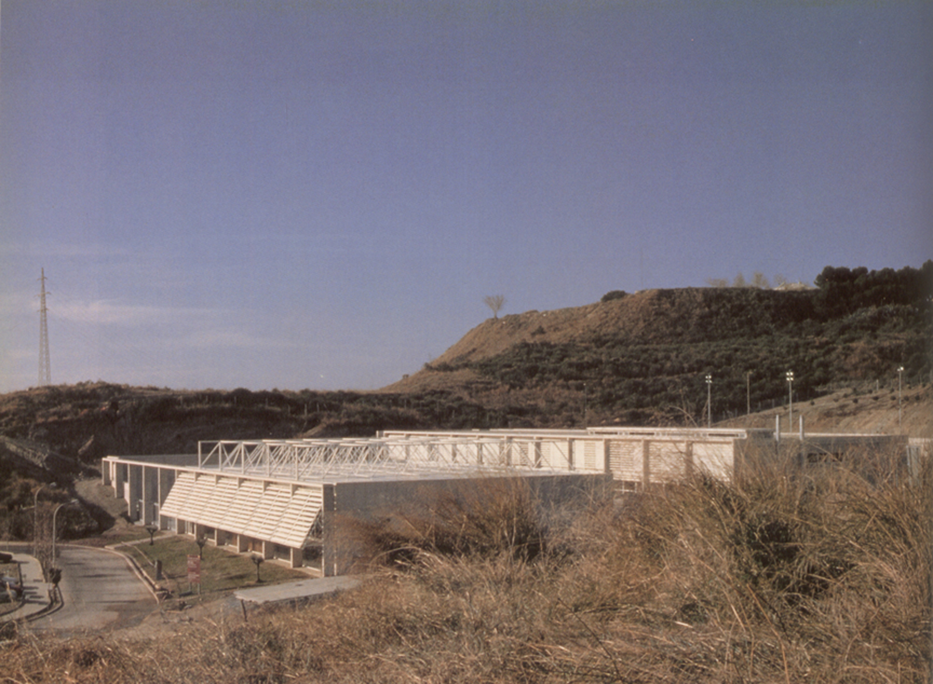  Escuela pública y polideportivo municipal Pla de la Concordia