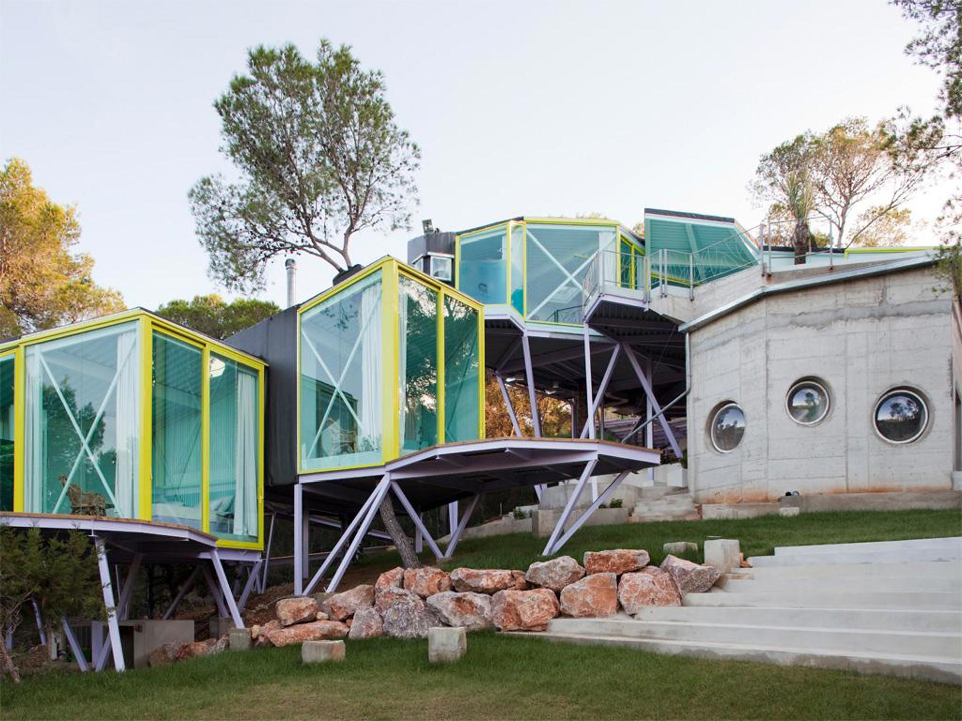  House in Never Never Land