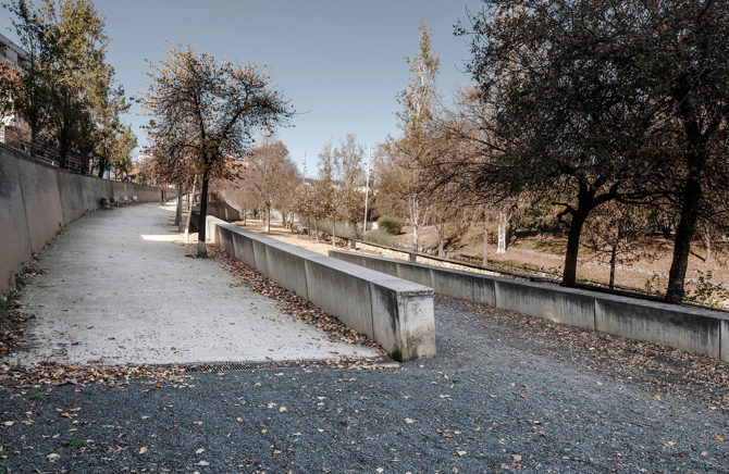 Urbanización de la riera Canyadó en Badalona, proyectada por María Isabel Bennàssar