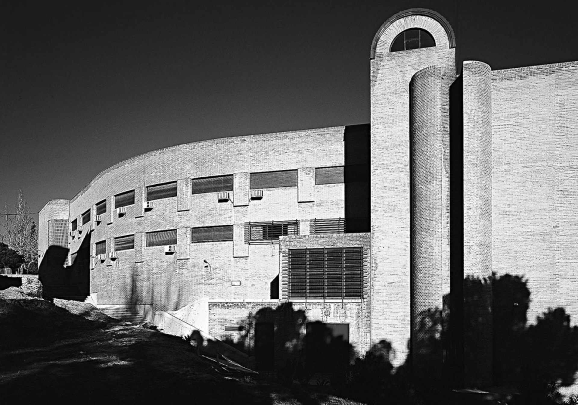  Biblioteca del Instituto de Cultura Hispánica