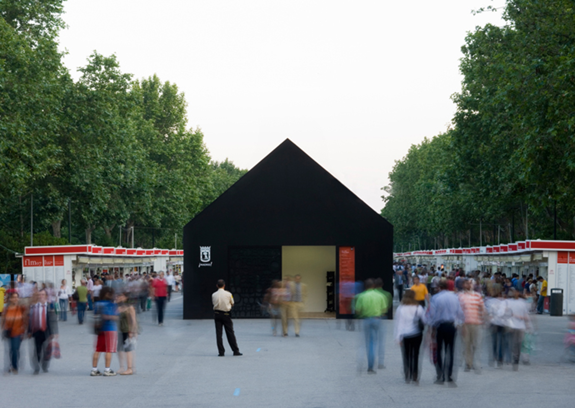  Pabellón del Ayuntamiento para la Feria del Libro de Madrid 2007