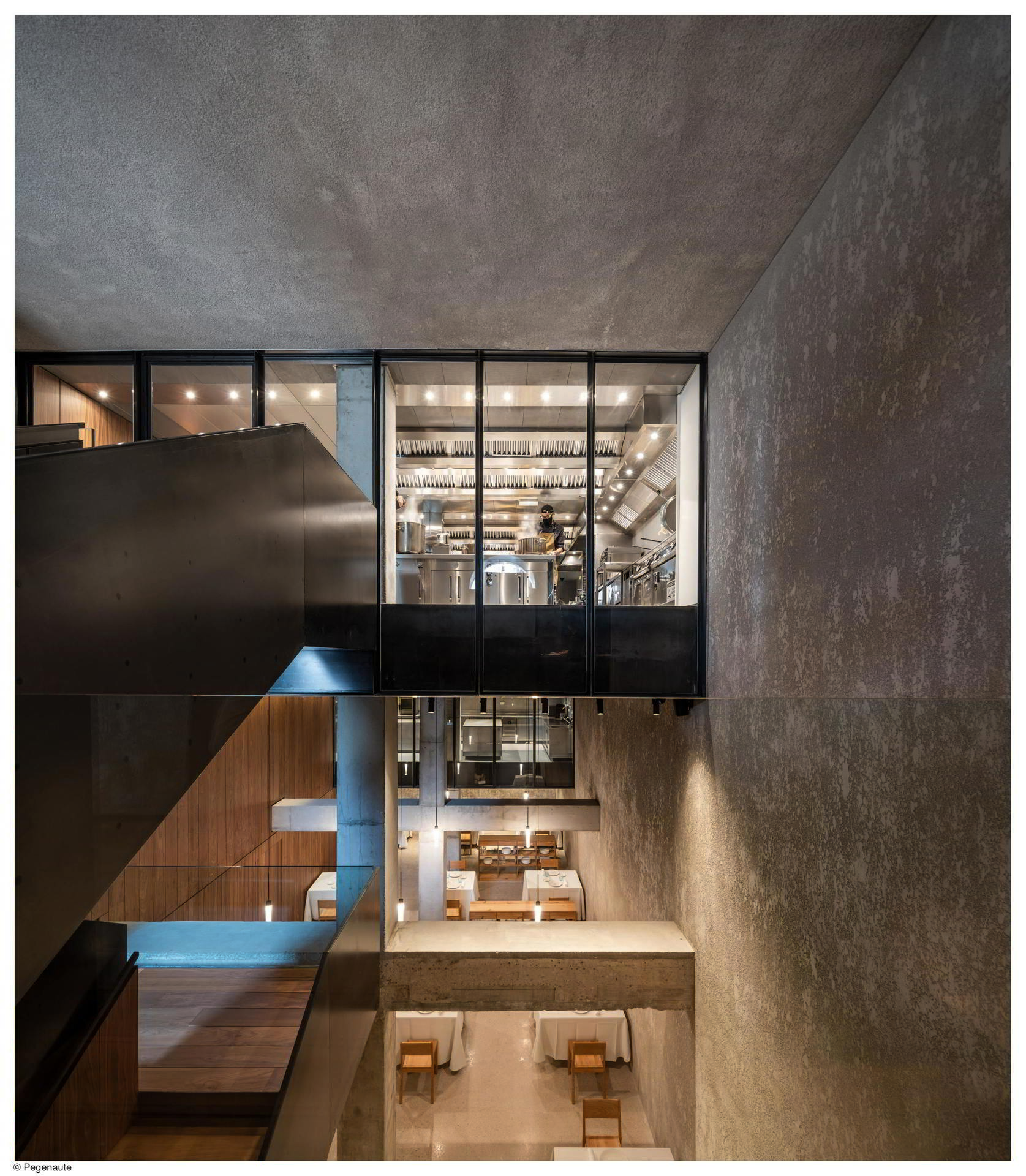  Restaurante Cobo Estratos