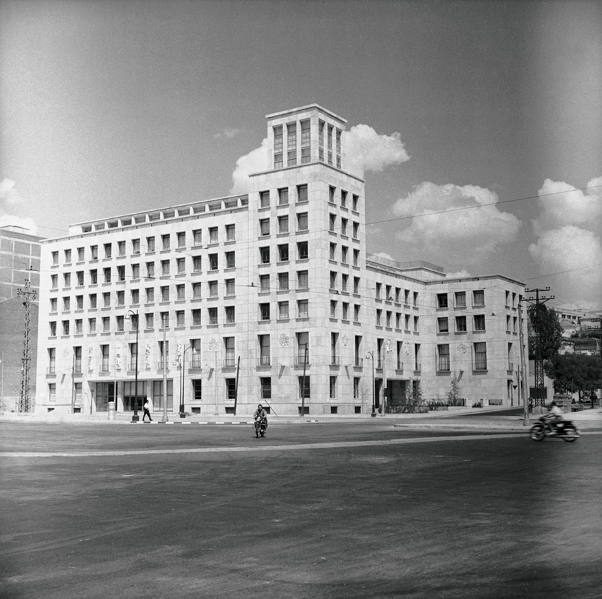  Sede del Instituto Nacional de Colonización y Desarrollo Rural