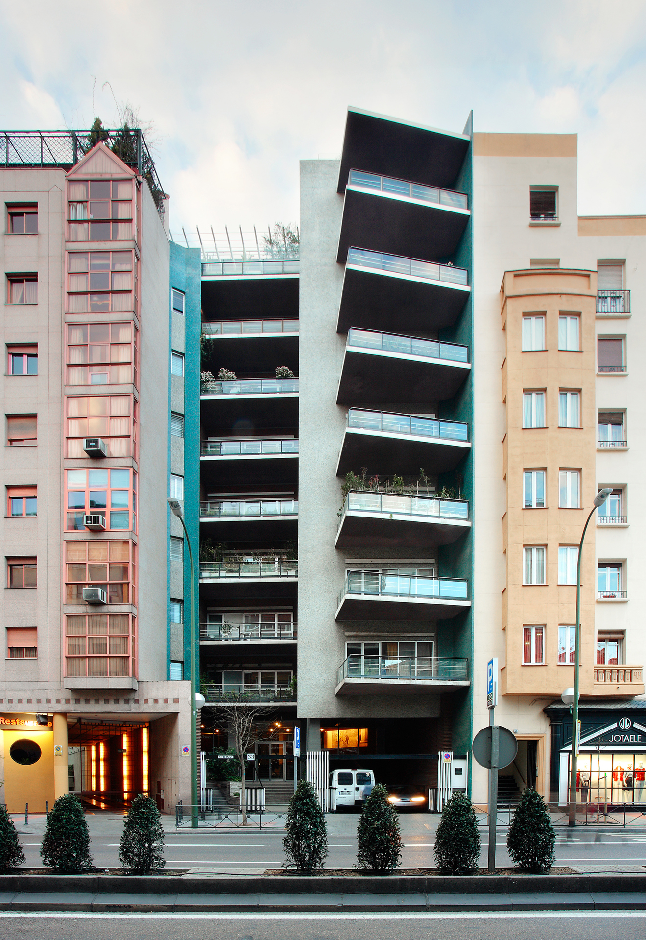  Edificio de viviendas y estudio en O'Donnell 33