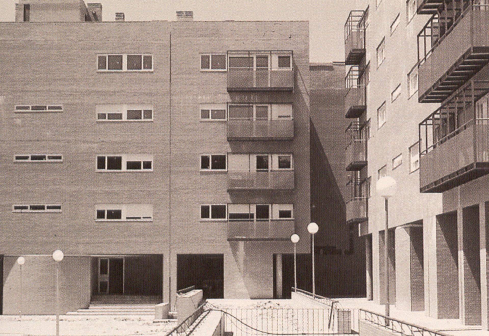  131 viviendas en parcela 48