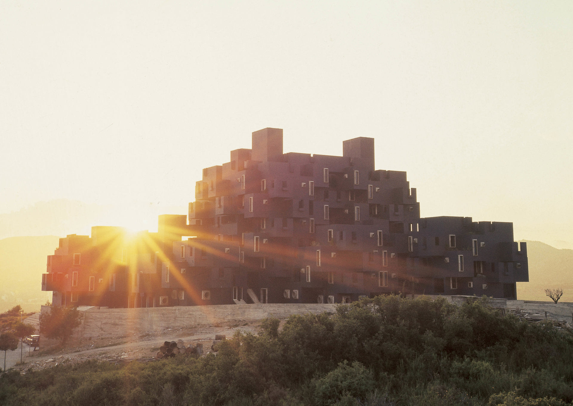  Edificio de apartamentos Castillo de Kafka