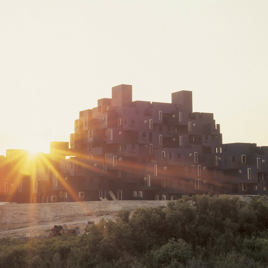 Edificio de apartamentos Castillo de Kafka