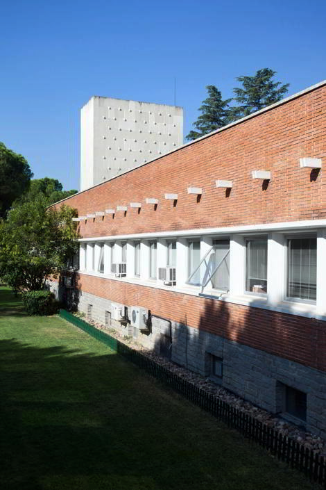 Laboratorio de Costillares. Actualmente Instituto de ciencias de la construcción Eduardo Torroja (CESIC), Eduardo Torroja, Miret Gonzalo Echegaray Comba y Manuel Barbero Rebolledo