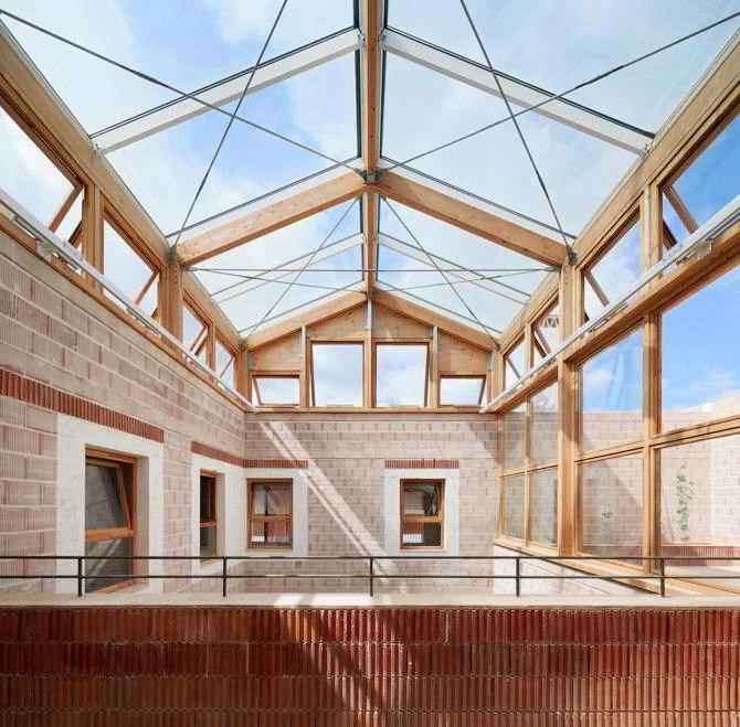 24 VPP Pere Matutes 72, del 08014