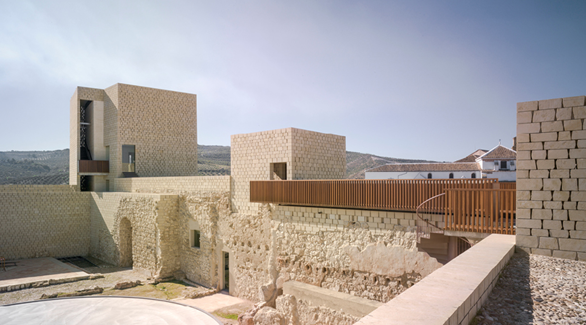  Intervención en el Castillo de Baena