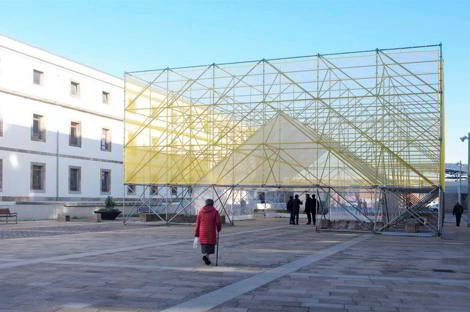 Tribuna pública, A Coruña- Flu-or Arquitectura + Alba González VIllar