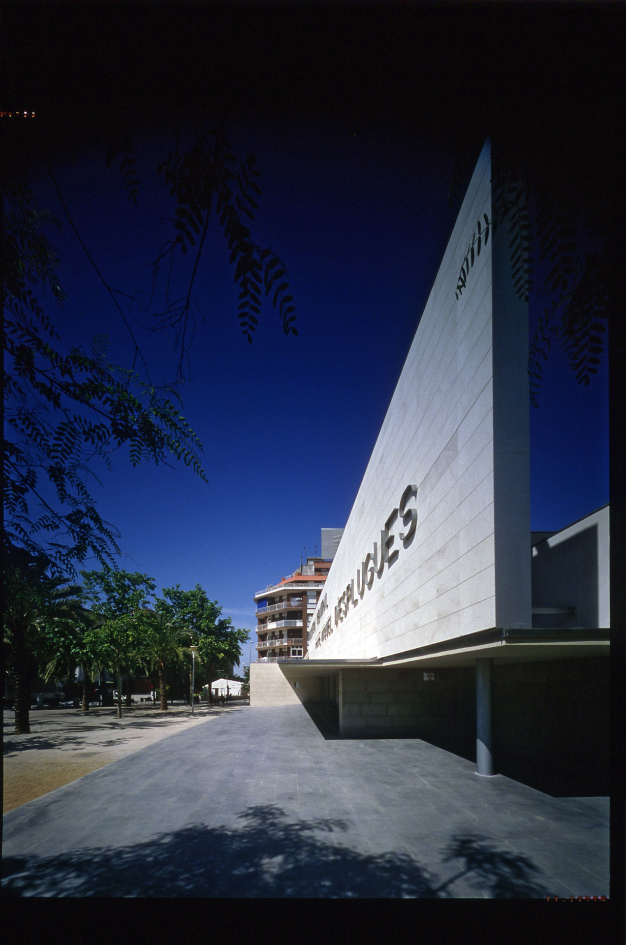  Biblioteca Central Padre Miquel D'Esplugues