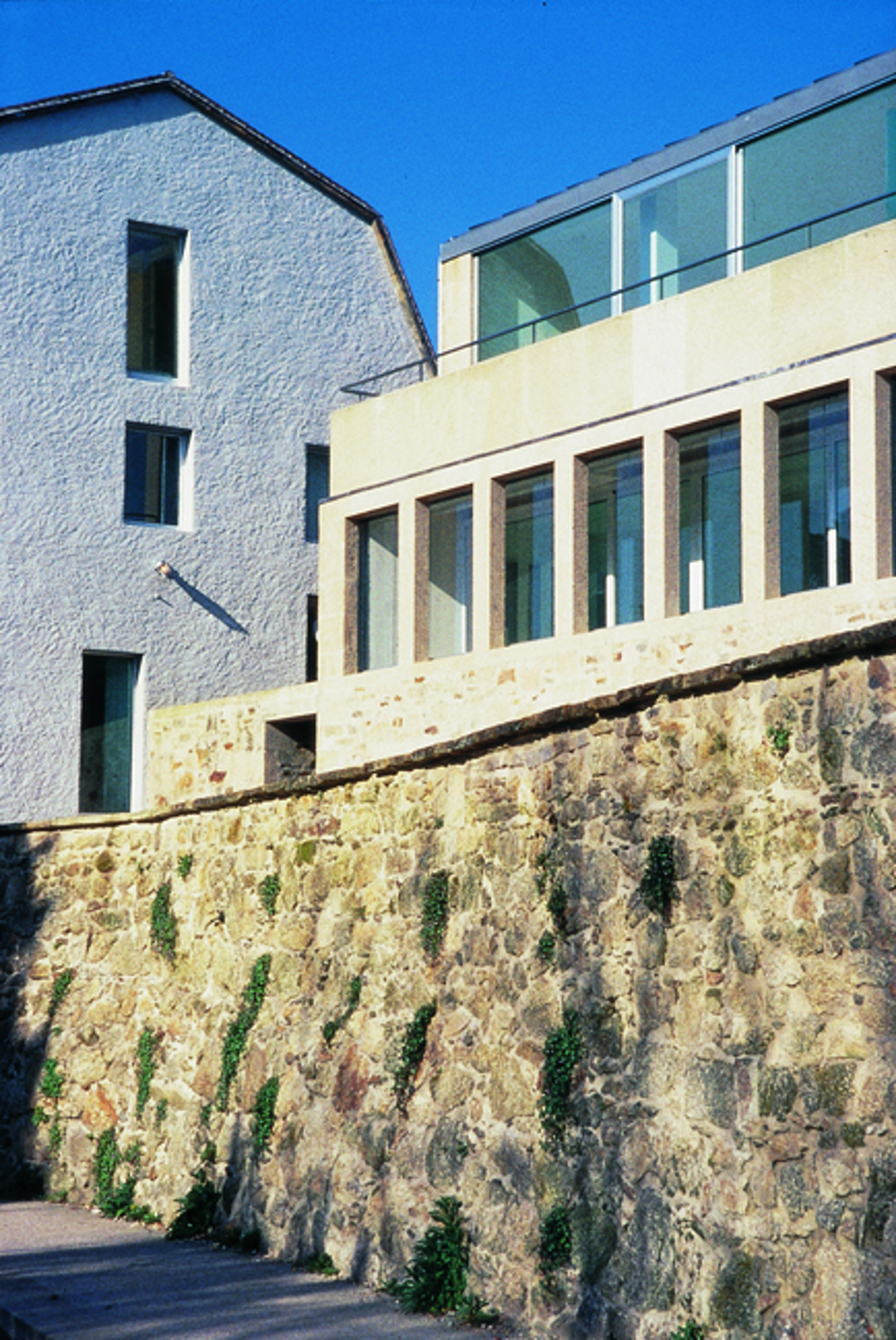  Conjunto residencial en la antigua vaquería del Carme de Abaixo