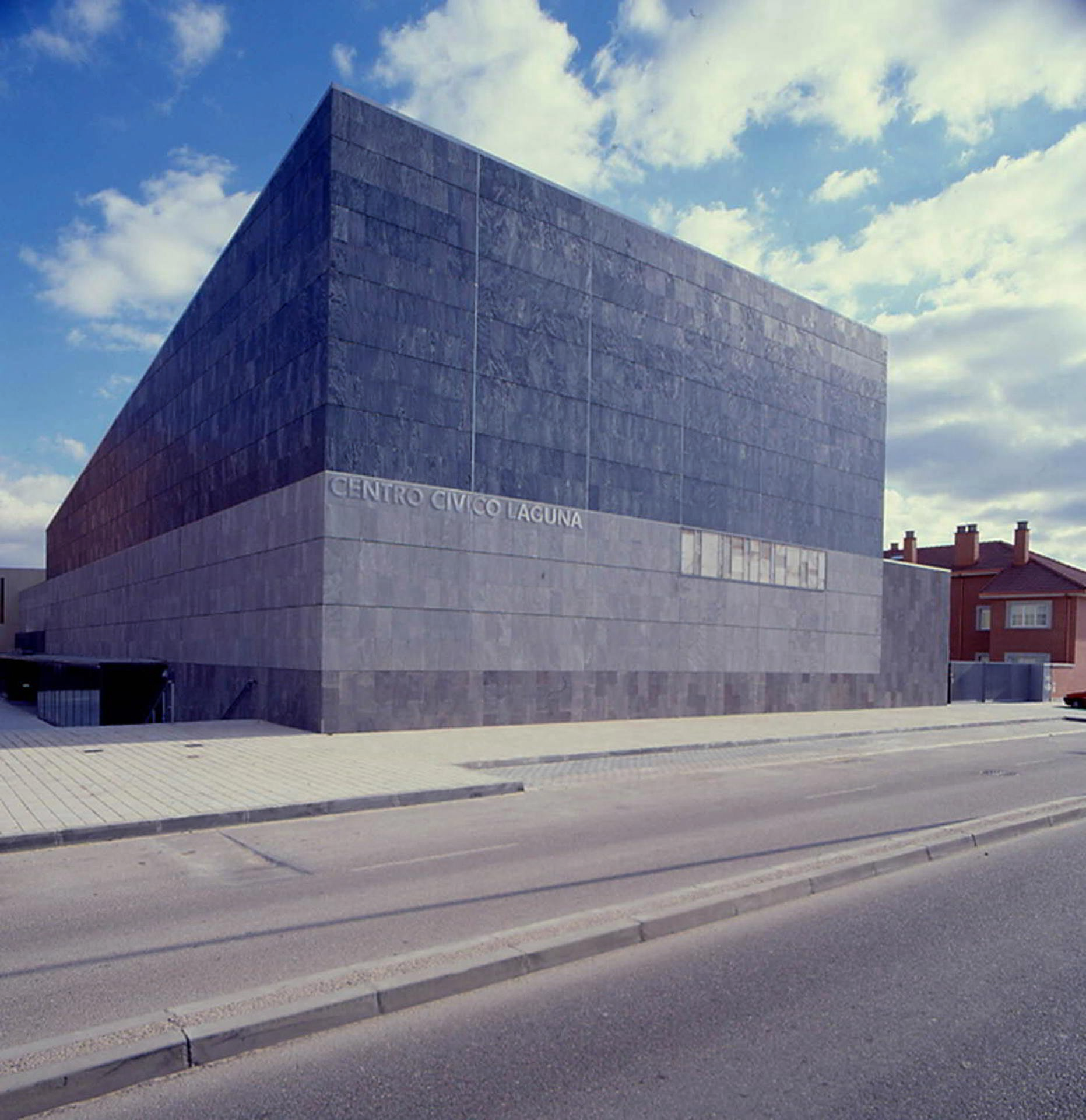  Centro Cívico y Auditorio de Laguna del Duero