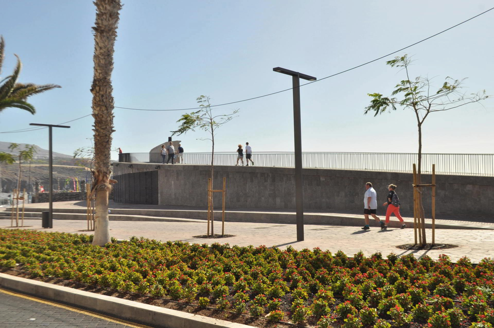  Regeneración de Paseo Marítimo Avenida del Emigrante