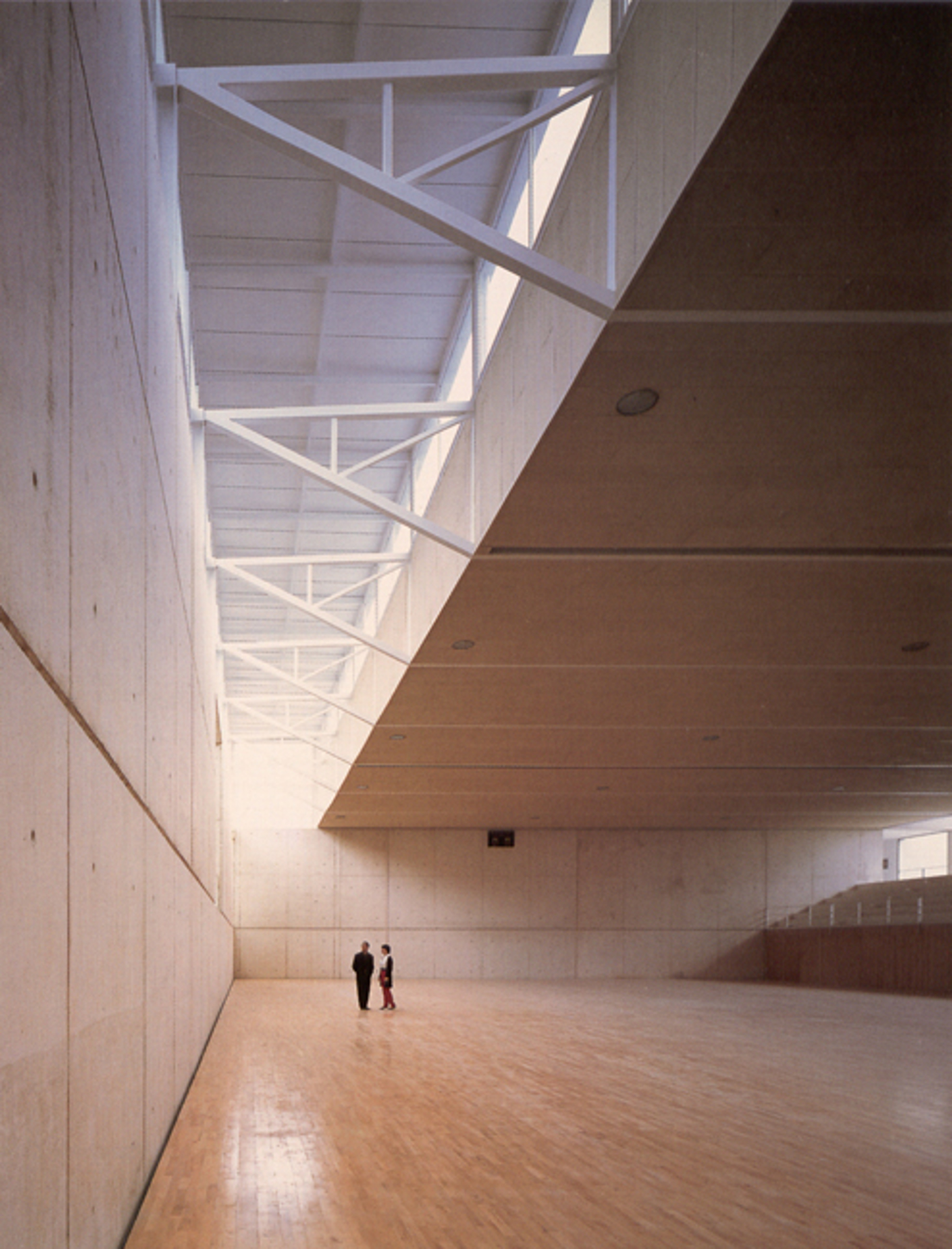  Polideportivo Valvanera