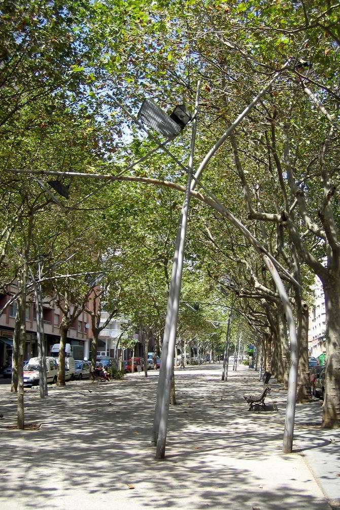 Passeig Prim, Reus, Tarragona. Enric Miralles y Carme Pinós