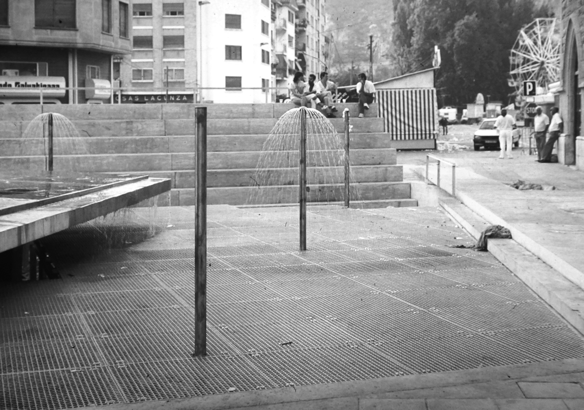 Plaza Monumento al Agua, Estella, Navarra. Francisco Biurrun