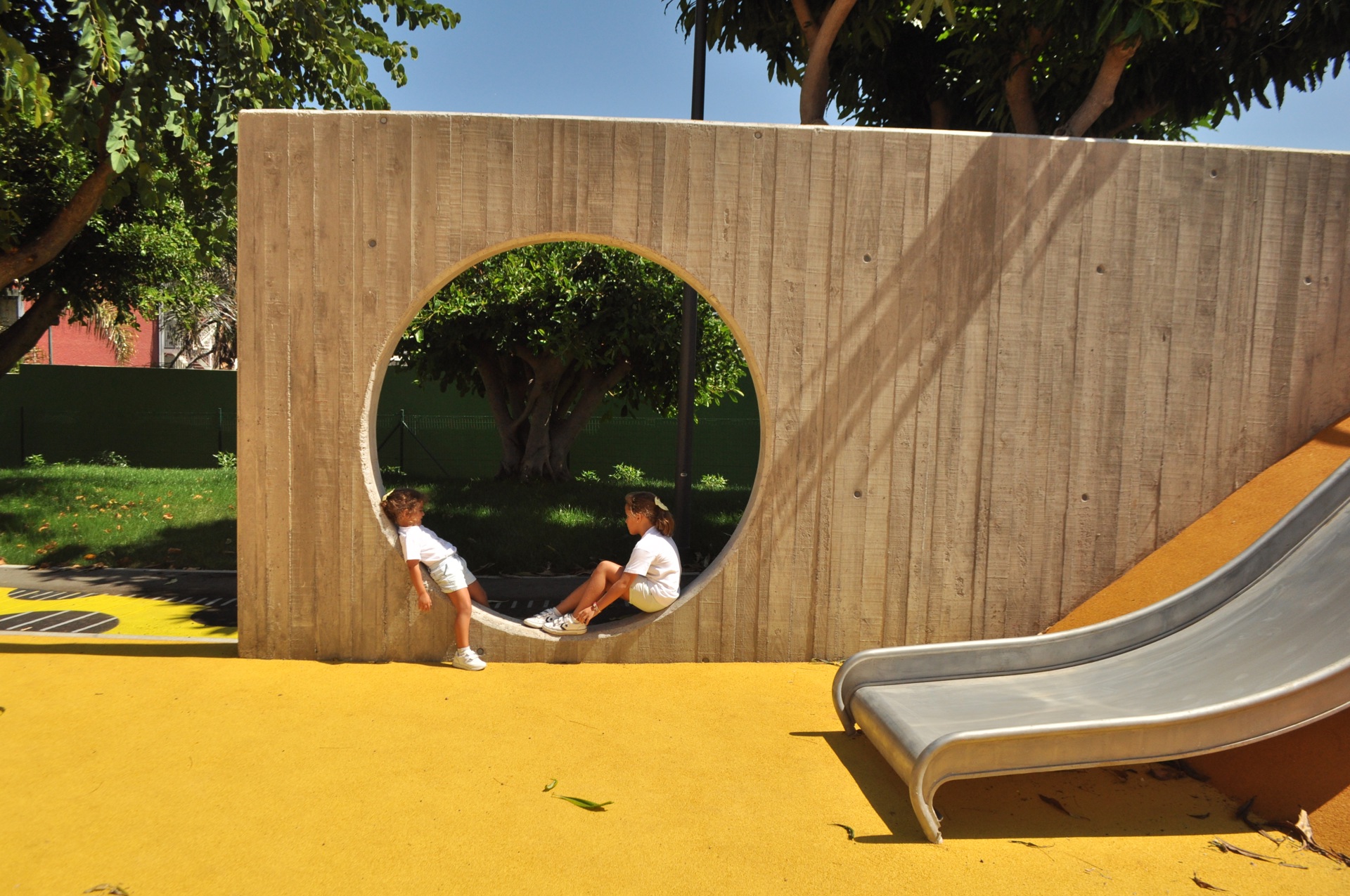  Parque inclusivo El Laurel