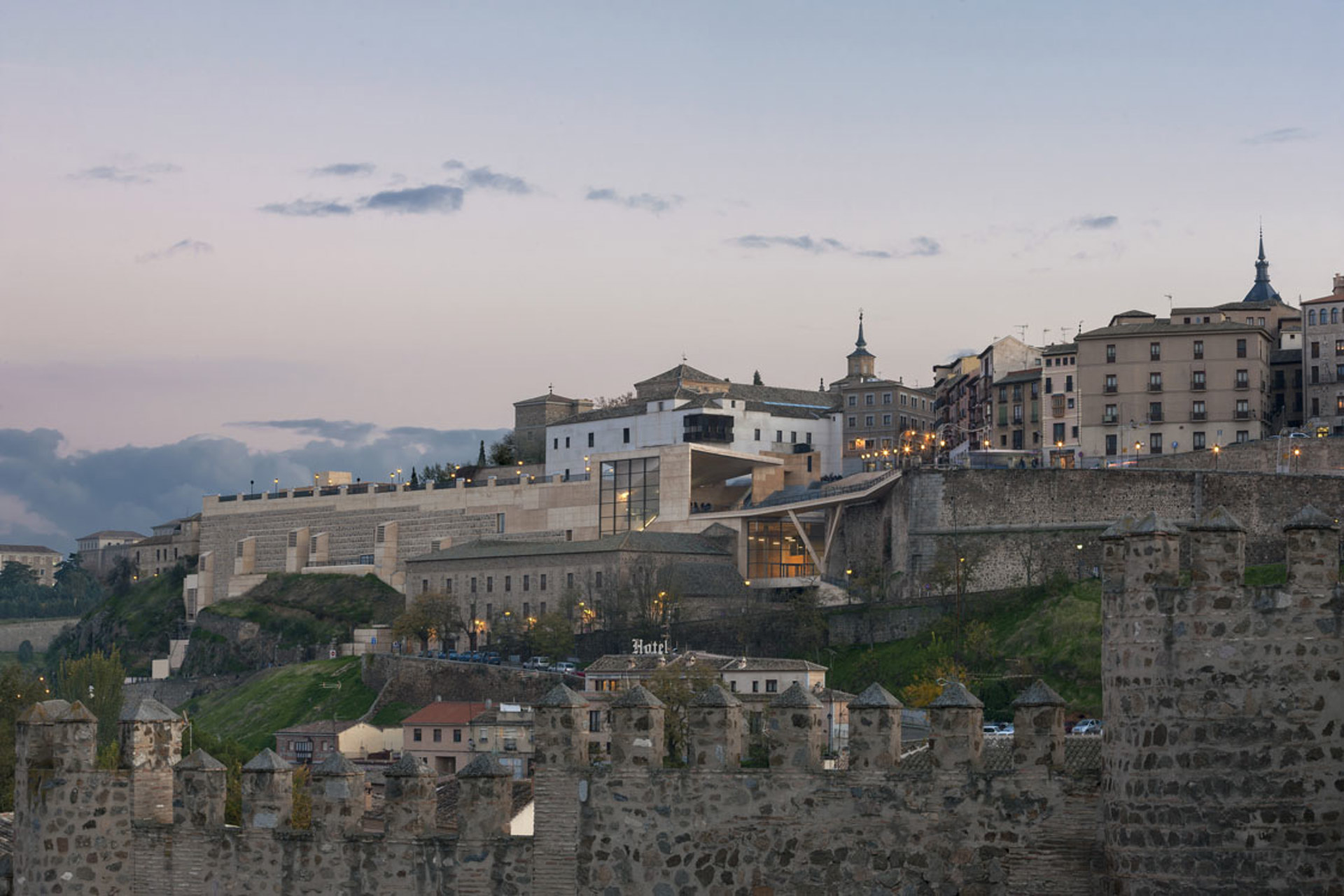  Centro de Convenciones en Toledo