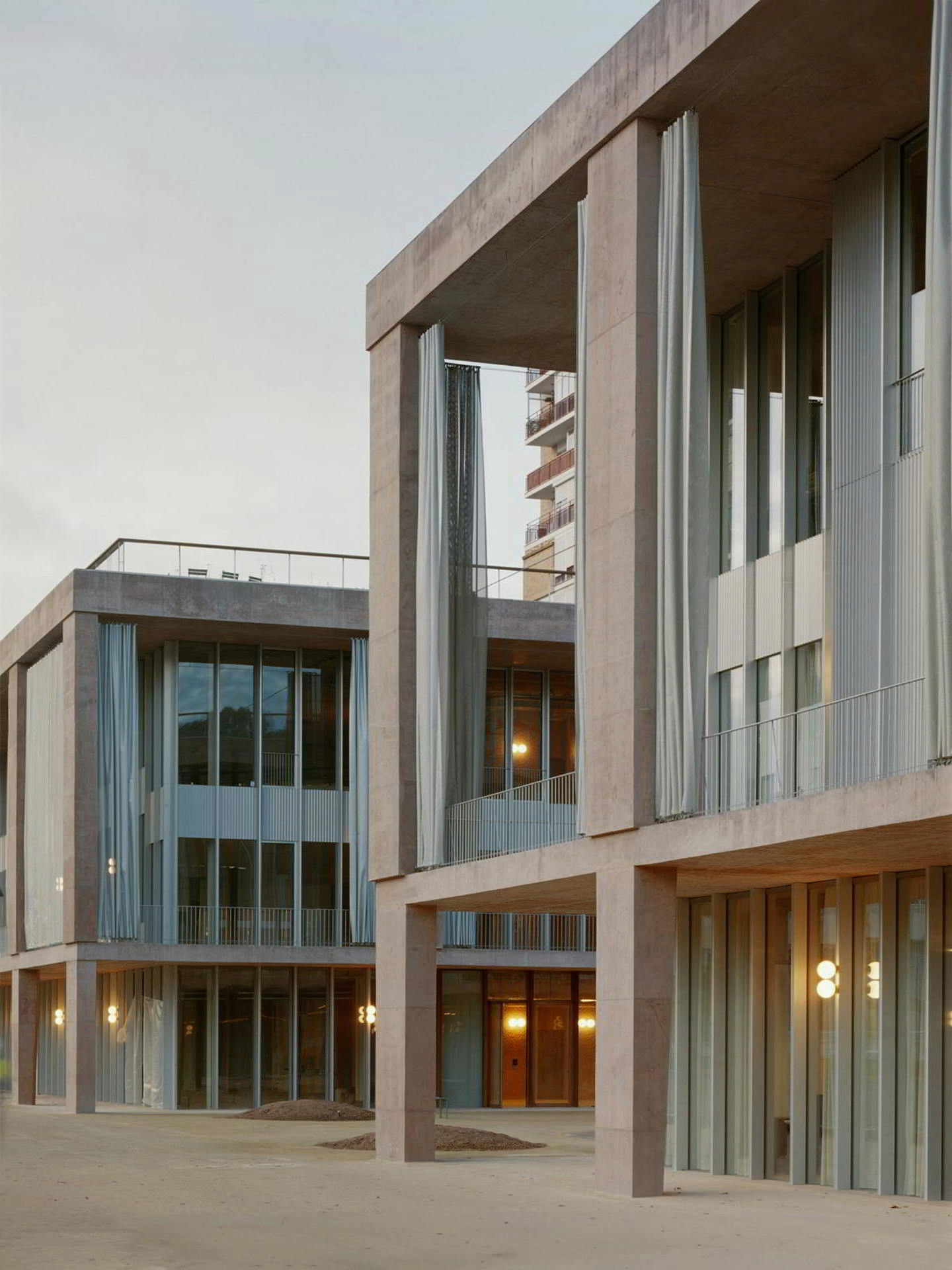  Vall d'Hebron Instituto de Investigación. VHIR