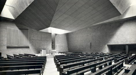Complejo parroquial de Nuestra Señora de la Luz, Madrid. José Luis Fernández del Amo Moreno