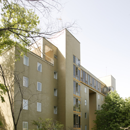 Colegio Mayor César Carlos