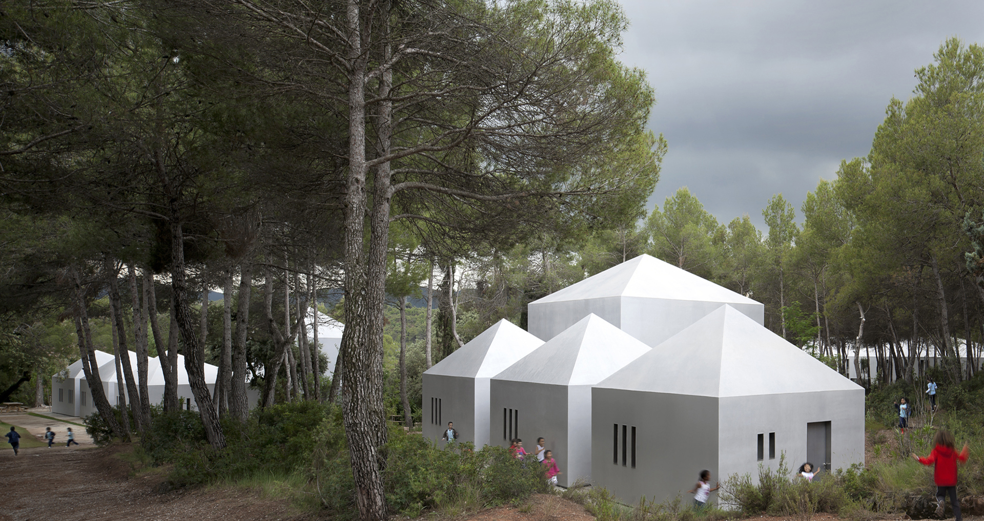  Casas de Colonias Viladoms. ONG Esplai