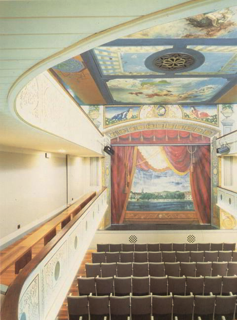 Teatro da Beneficencia, Ortigueira, A Coruña. Rafael Baltar Tojo, Carlos Almuíña Díaz, Gerardo Salvador Molezún y José Antonio Bartolomé Argüelles