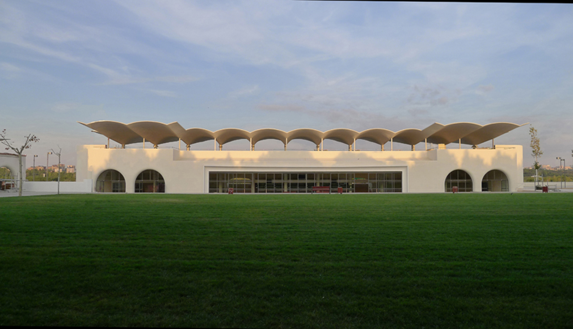  Restauración y rehabilitación del Recinto de Carreras del Hipódromo de la Zarzuela de Madrid. Fase I