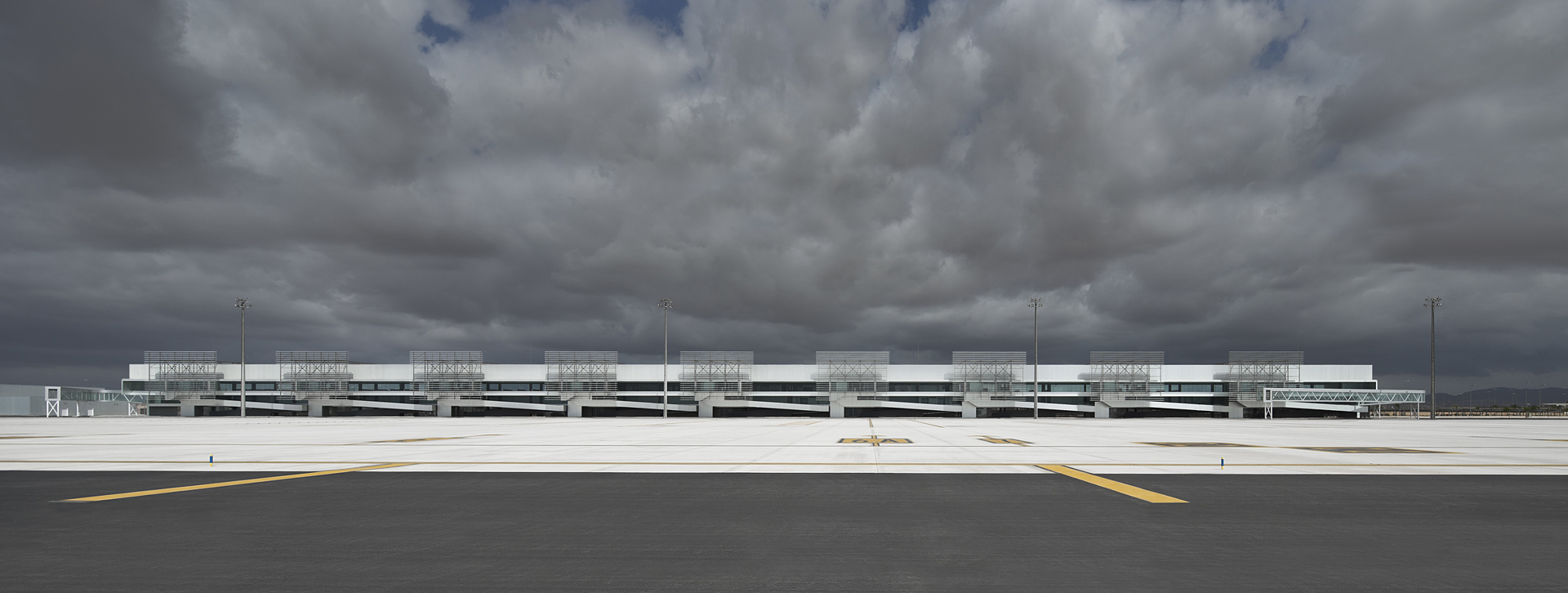  Terminal de Pasajeros Aeropuerto Internacional Región de Murcia