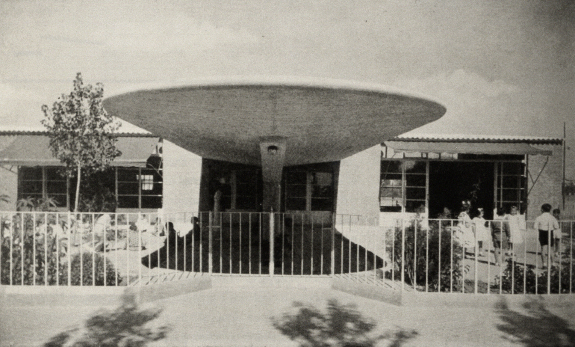  Colegio Nacional Ramiro de Maeztu