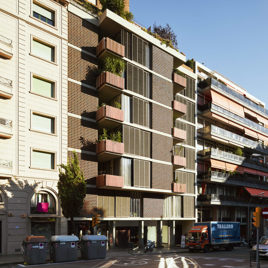 Edificio de viviendas en Bach 28