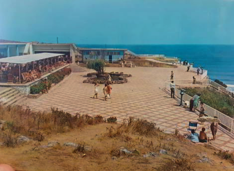 Bar Carranques, en la Ciudad Sindical-Residencial de Perlora, Carreño, Asturias. Federico Somolinos Cuesta, Francisco Somolinos Cuesta