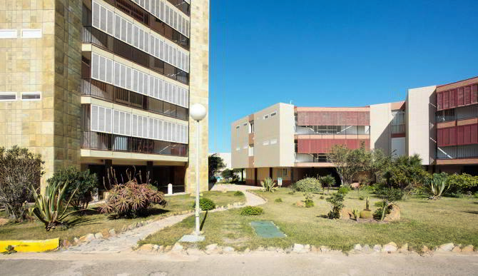Conjunto hexagonal, La Manga, Región de Murcia, Antoni Bonet Castellana