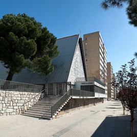 Iglesia de Canillas (iglesia parroquial de Nuestra Señora del Tránsito)