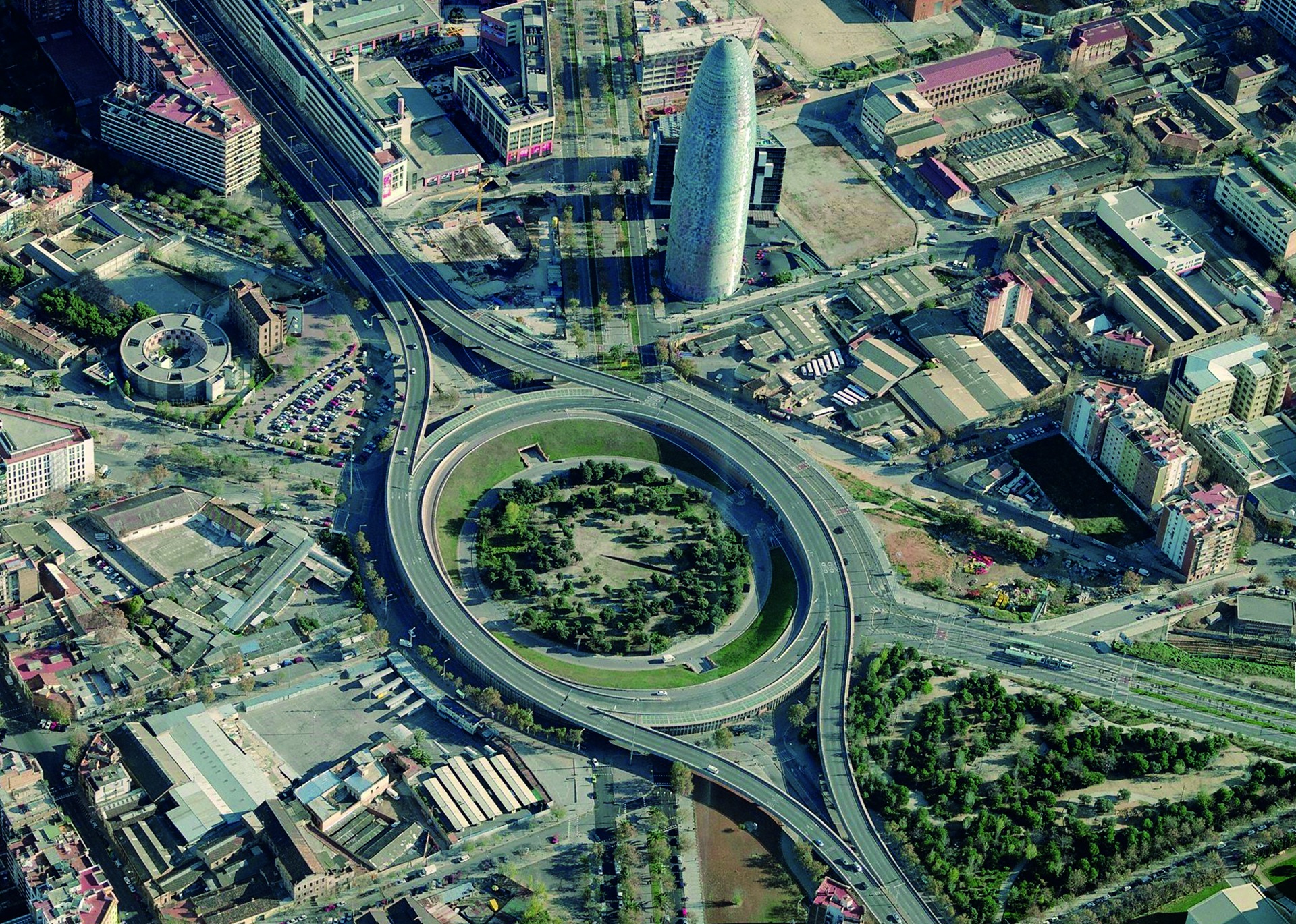  Plaza de las Glorias Catalanas