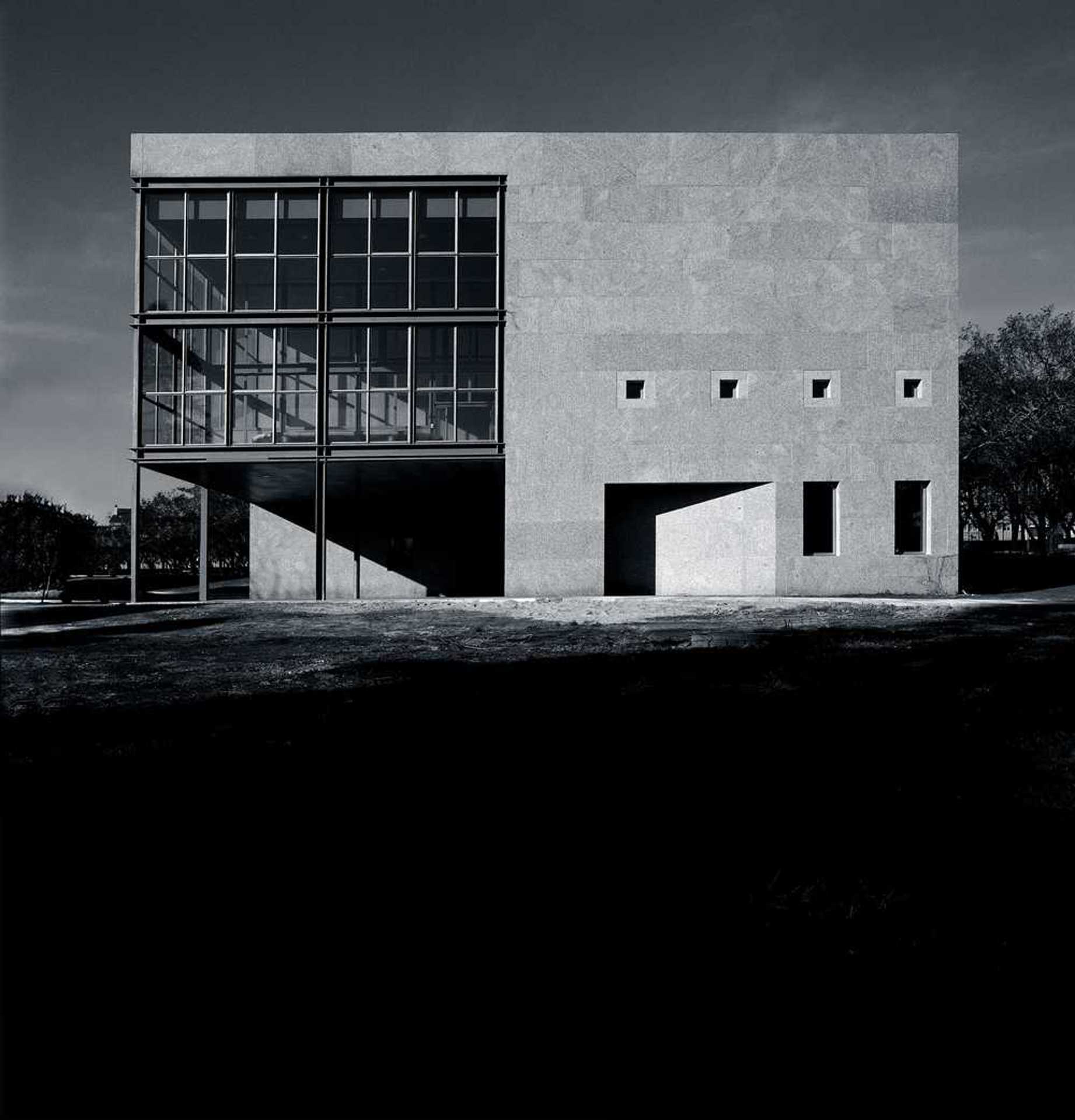  Centro de Estudios Avanzados