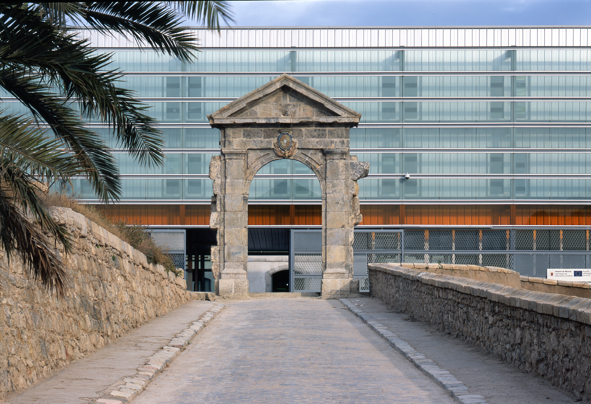  Rehabilitación del Cuartel de Antigones