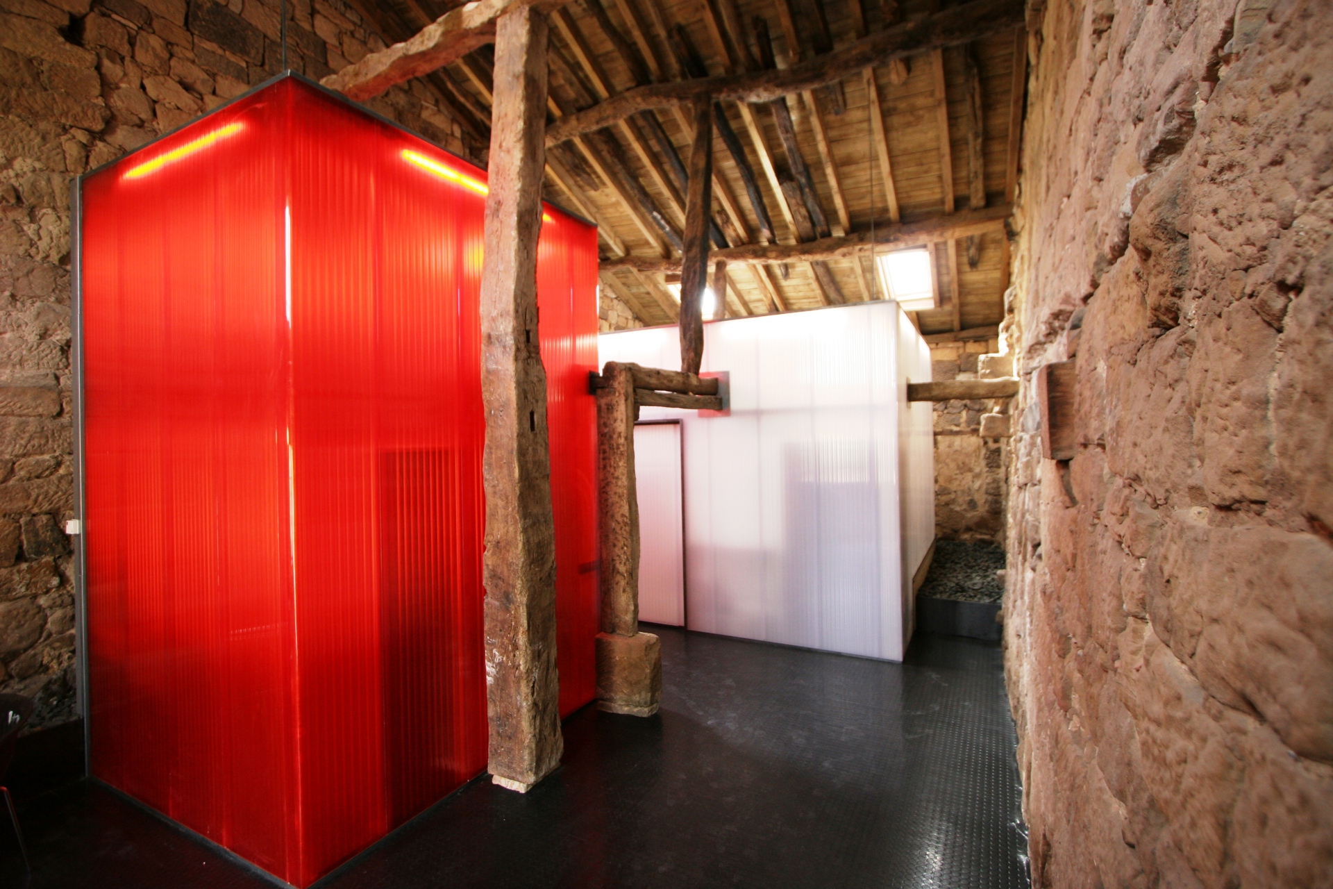  Consultorio médico en Canduela