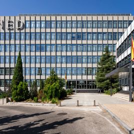 Universidad Nacional de Educación a Distancia UNED. Edificio Intercentros, Escuela Técnica Superior de Ingenieros Industriales y Rectorado
