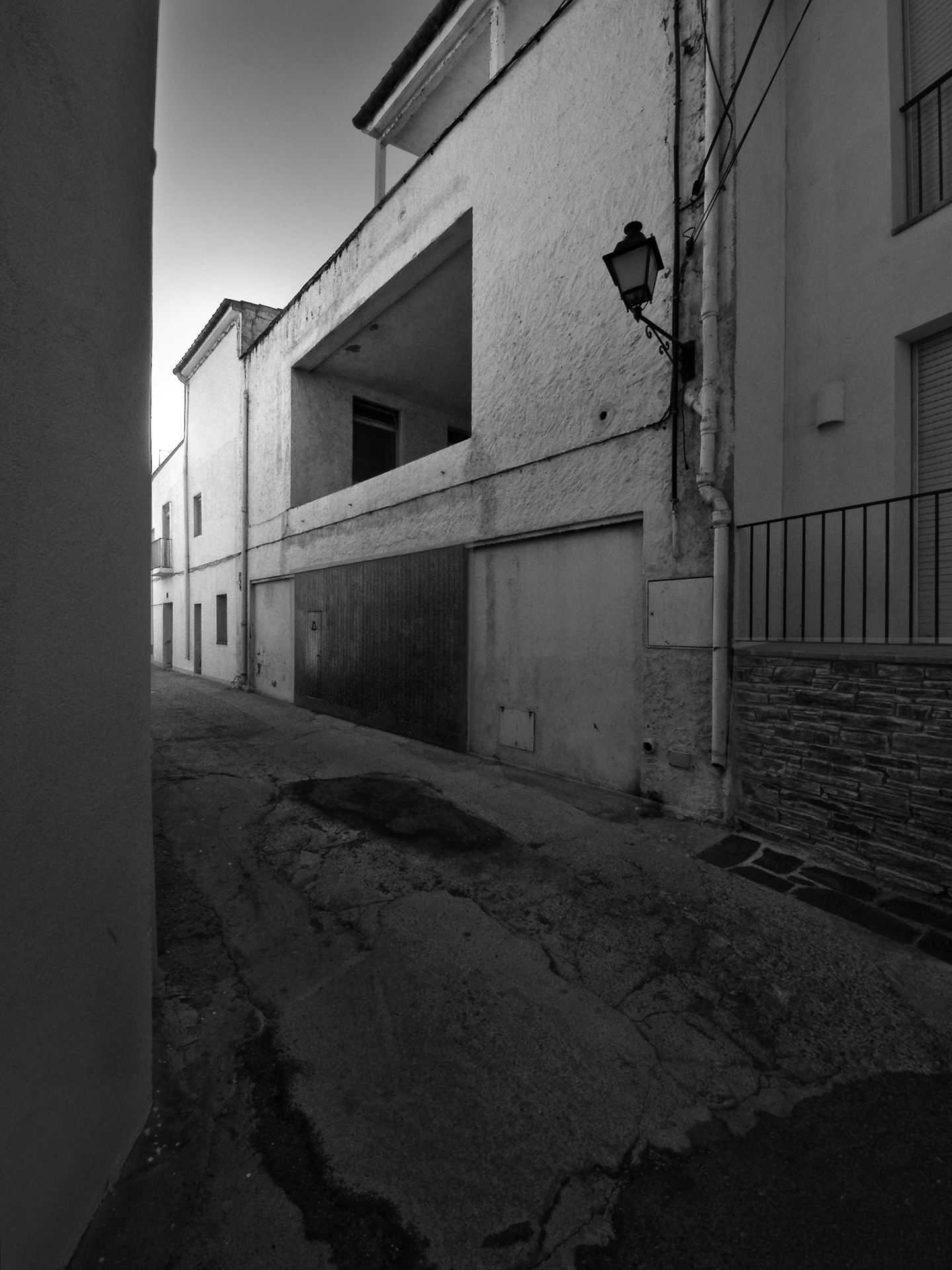  Casa Bombelli - Viviendas modernas en el casco antiguo de Cadaqués