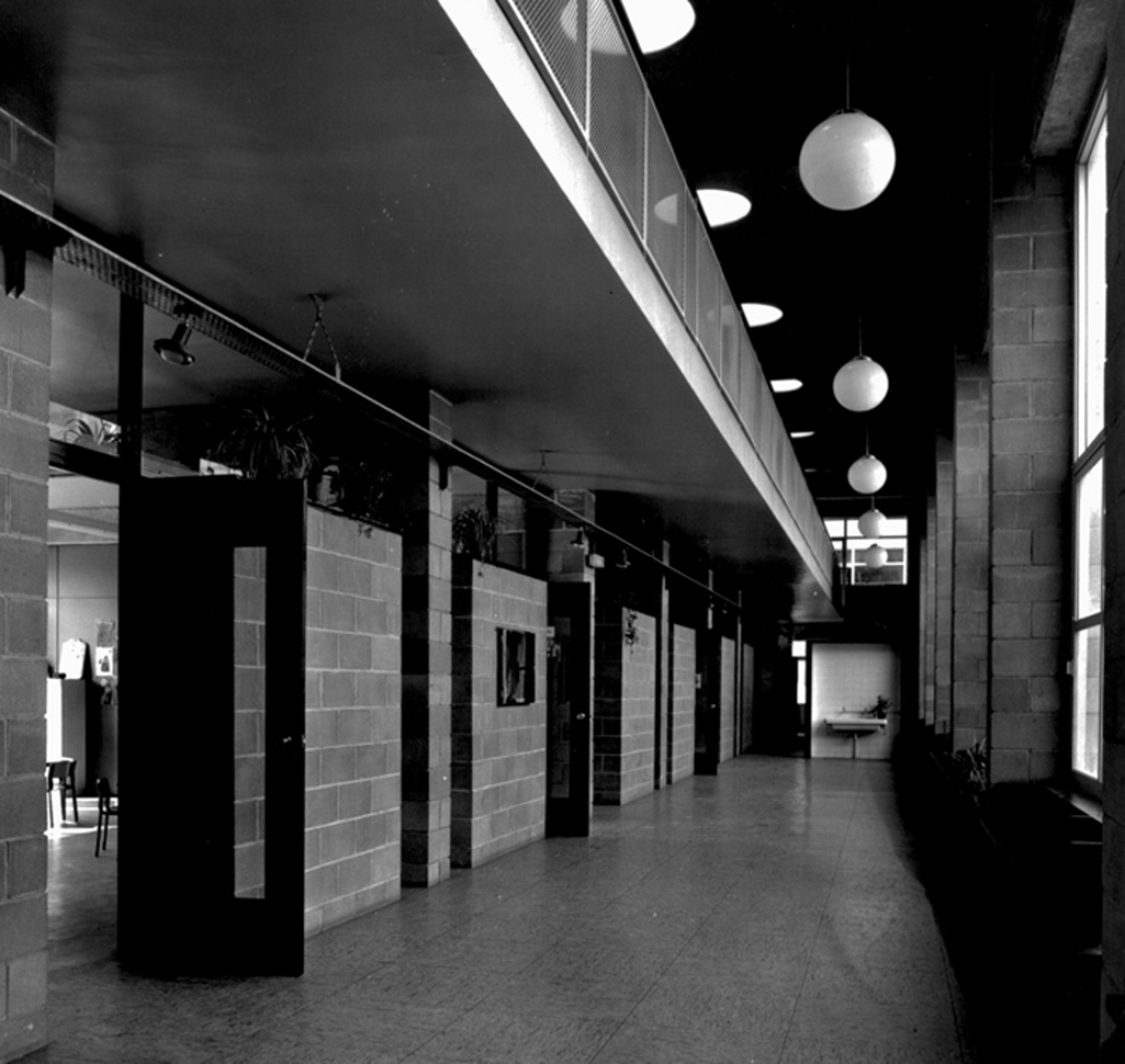  Escuela La Farigola Del Clot