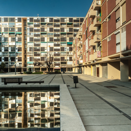 Barrio de Montbau y viviendas unifamiliares agrupadas