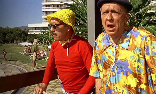 Fotograma de El turismo es un gran invento, dirigida por Pedro Lazaga