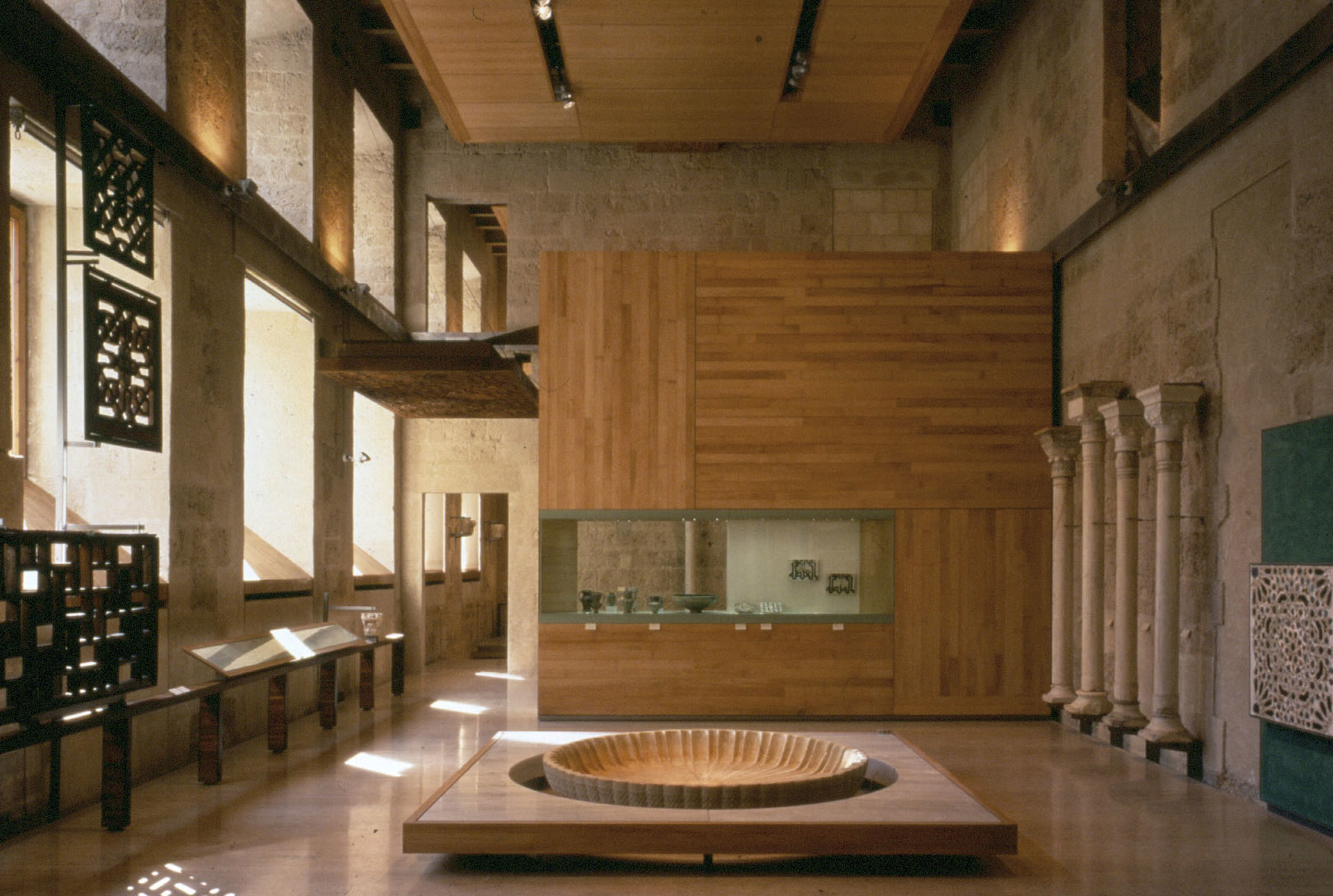  Rehabilitación del Palacio de Carlos V como Museo de la Alhambra