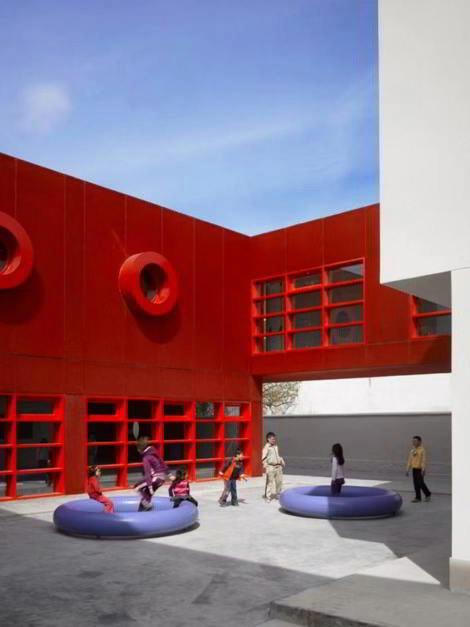 CEIP Hermanos Amorós Fernández, Las Mesas, Cuenca. Blanca Rosa Gutiérrez Rodríguez y Natalia Gutiérrez Rodríguez