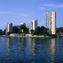 Conjunto Roca Marina